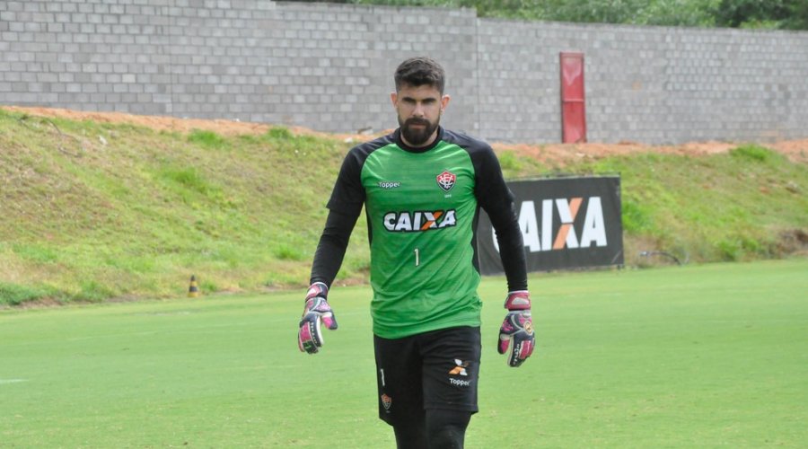 [Goleiro Fernando Miguel lamenta derrota para Chapecoense: 