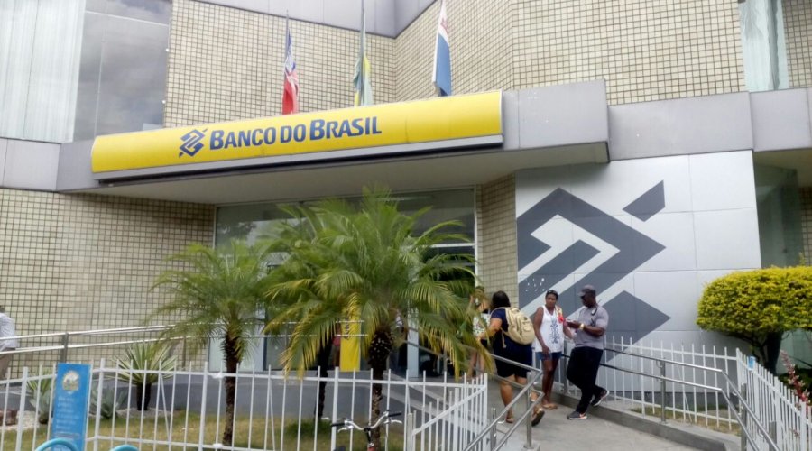 [Camaçari: agência amanhece fechada por falta de segurança]