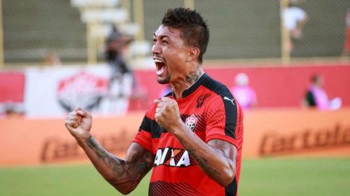 [Atacante do Vitoria é cotado para ser o novo camisa 9 do Botafogo]