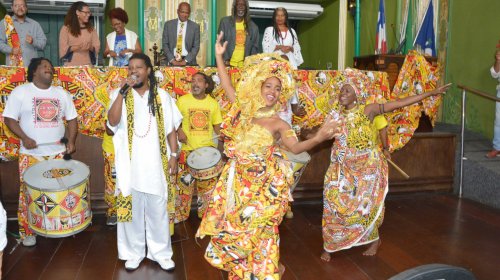 [Câmara celebra 45 anos de luta do bloco Ilê Aiyê]