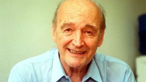 [Padre Quevedo morre aos 89 anos]