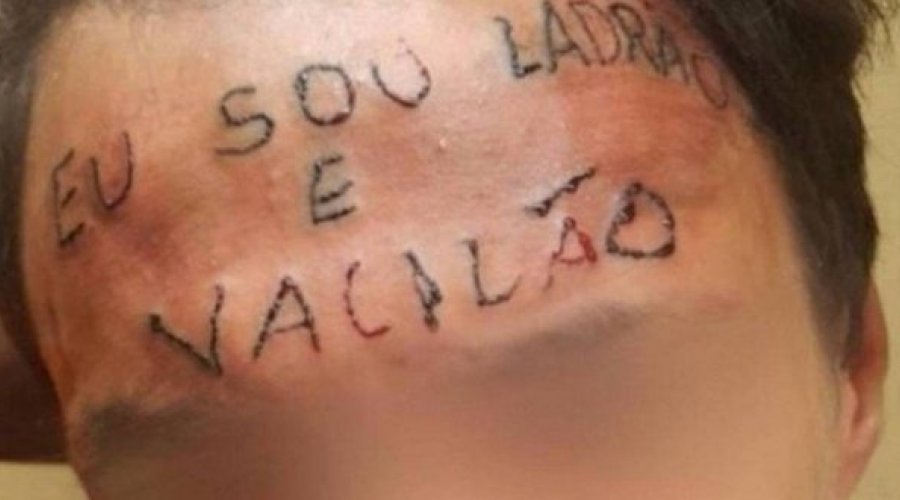 [“Sou ladrão e vacilão”: jovem que teve testa tatuada é preso novamente]