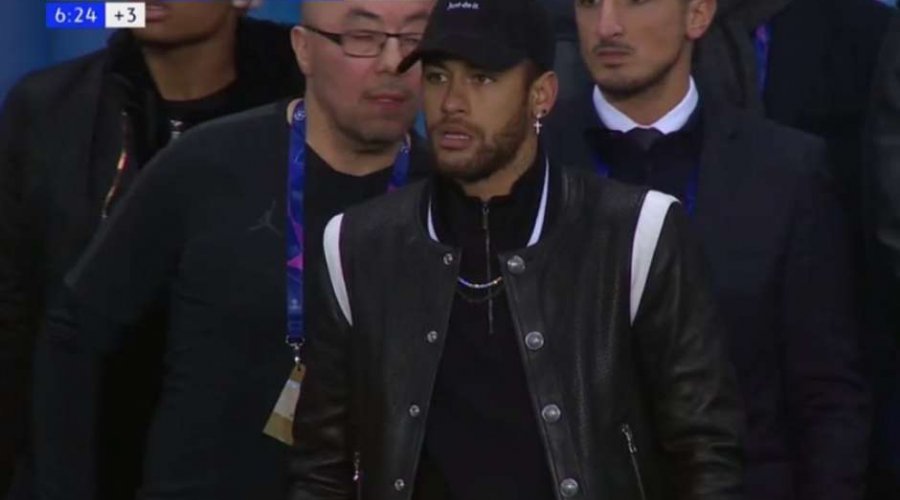 [Neymar é acusado de insultar o árbitro após eliminação do PSG]