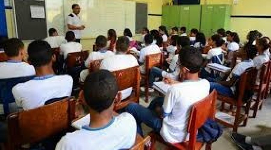 [Professores da rede estadual fazem paralisação contra a reforma da Previdência]