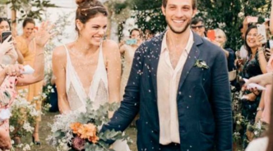 [Chay Suede e Laura Neiva à espera do primeiro filho]
