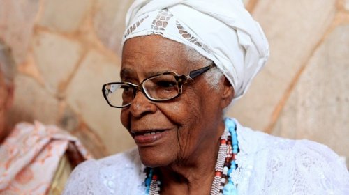 [Academia de Letras da Bahia prestará homenagem a Mãe Stella de Oxóssi]