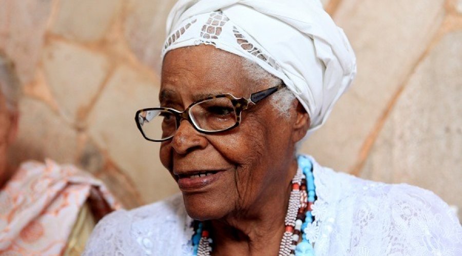 [Academia de Letras da Bahia prestará homenagem a Mãe Stella de Oxóssi]