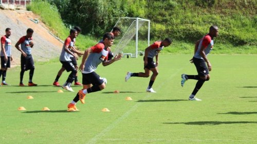 [Vitória divulgas atletas para partida contra Villa Nova]