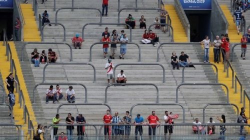 [Copa América inicia com baixo público nos estádios e preocupa a Conmebol]