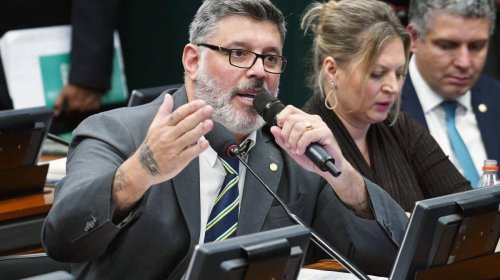 O que o Bolsonaro faz hoje é pornografia política [O que o Bolsonaro faz hoje é pornografia política