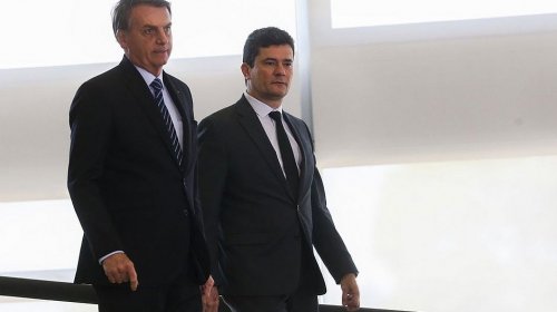 [Bolsonaro defende que policiais tenham 50 autos de resistência]