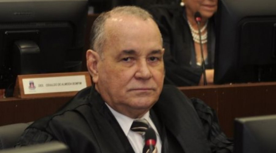 [Presidente do Tribunal de Justiça da Bahia Presidente do Tribunal de Justiça da Bahia é afastado do cargoé afastado do cargo]