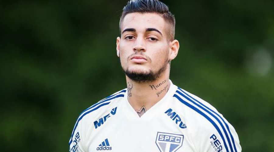 [Ceará desiste de contratar goleiro Jean após protesto de torcedoresApós uma forte reação da torcida, a diretoria do do Ceará desistiu da contratação do goleiro Jean]