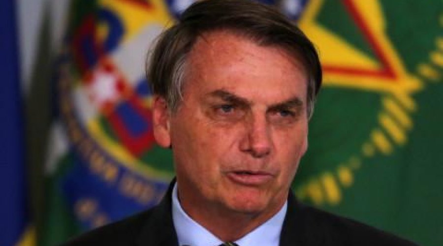 [Sem dar detalhes, Bolsonaro diz que passará por nova cirurgia]
