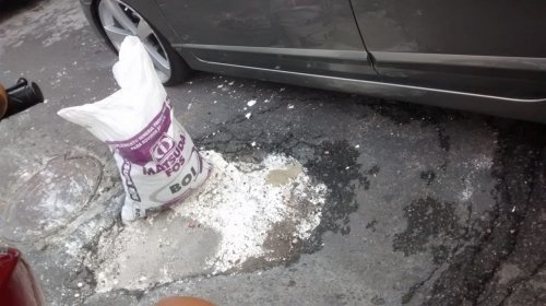 [Moradora reclama de buraco e falta de manutenção em rua da Caixa D’água]
