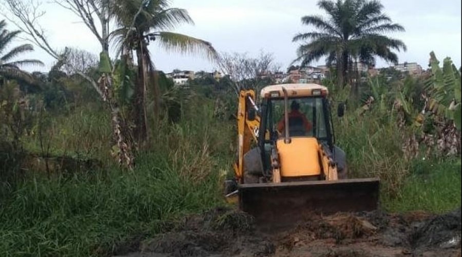 [Intervenções em escoamento de água fluvial na Beira Rio estão à todo vapor]