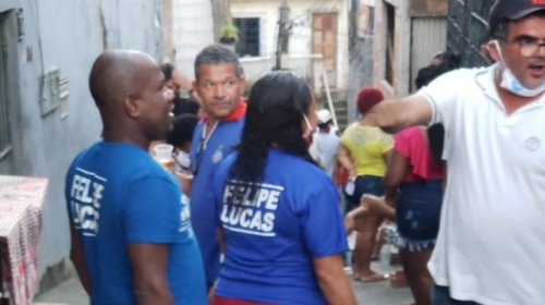 [Subprefeito de Itapuã, Marco Aurélio é flagrado sem máscara promovendo aglomeração]