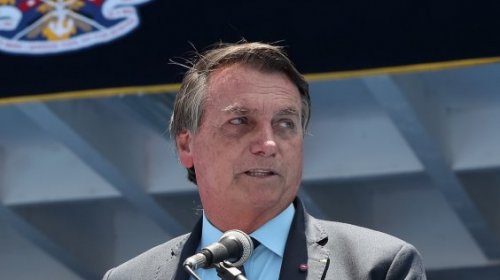 [Bolsonaro a estados e municípios: 'Se fecharem de novo, governo não tem como socorrer']