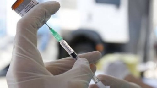[Rússia começa a vacinar principais grupos de risco contra covid-19]