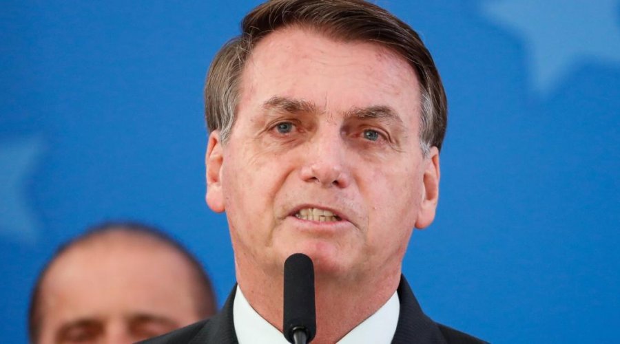 [Bolsonaro fará pronunciamento em rádio e TV nesta terça-feira]
