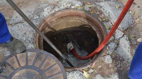[Fala comunidade! Você sabia que não se deve misturar esgoto doméstico com água de chuva?]