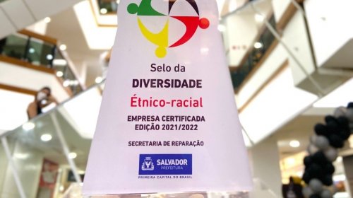 [Shopping Itaigara recebe ‘Selo da Diversidade Étnico-Racial’ da Semur]