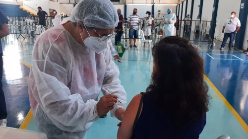 [Mulher é diagnosticada com covid, gripe e resfriado em São Paulo]