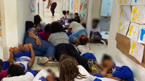 [Crianças se jogam no chão de creche para fugir de balas perdidas em Salvador]