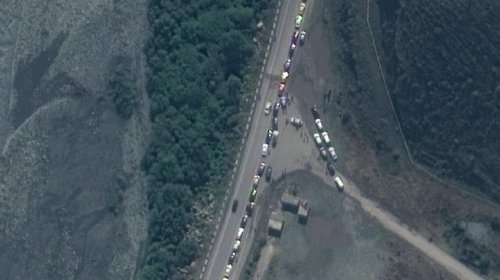 [Russos fogem após Putin convocar 300 mil reservistas para a guerra]