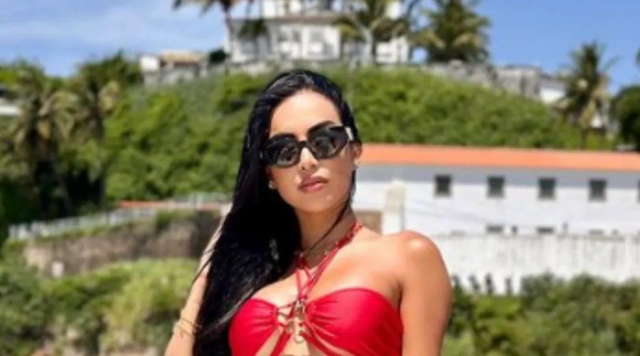 [Saiba quem era a baiana que morreu após cair de sexto andar de prédio na Argentina  A baiana Emmily Rodrigues, que morreu após cair de um prédio em um bairro nobre da Argentina, ]