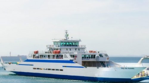 [Compra de 2 ferry boats está em processo de licitação, diz secretário; investimento é de R$ 60...]