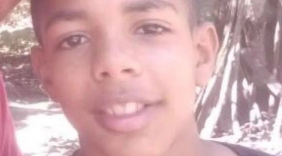 [Morre 10ª vítima de chacina na Bahia; adolescente teve mais da metade do corpo queimado e estava internado há 13 dias]