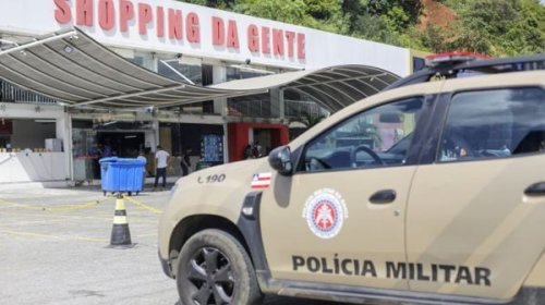 [Bandidos que cometeram ataque em shopping de Salvador estavam encapuzados]