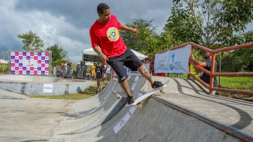 [Capital baiana recebe Circuito Baiano de Skate Street 2023 durante a Virada Esportiva Salvador]