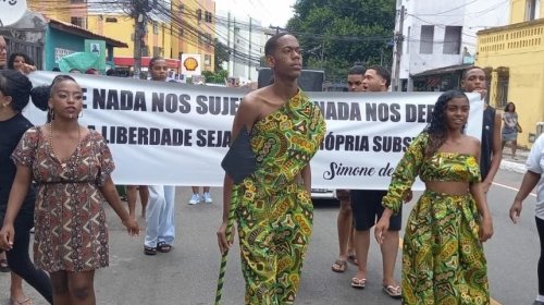 [Escolas estaduais potencializam ações voltadas à educação antirracista no Novembro Negro]