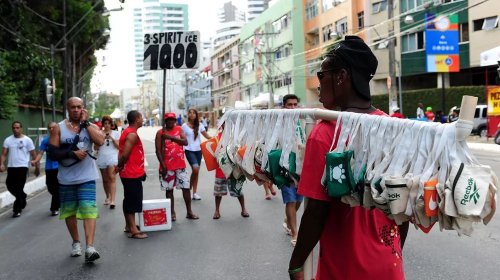 [Lista final de ambulantes cadastrados para festas populares de Salvador é divulgada; confi]