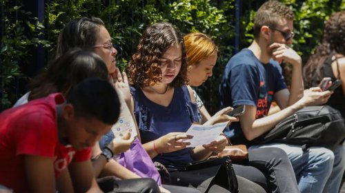 [Câmara aprova urgência para votar projeto do Novo Ensino Médio]