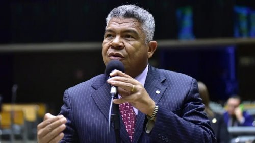 [Deputado apresenta projeto para que condenados por racismo sejam impedidos de assumir cargos p...]