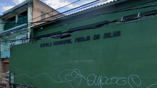 [Com as chuvas em Salvador, 6 escolas municipais viram abrigos e 2 mil alunos estão sem aulas]