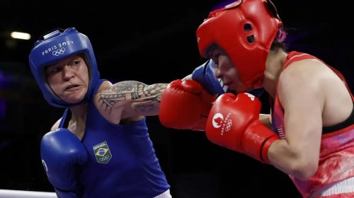 [Bia Ferreira inicia torneio olímpico de boxe com triunfo incontestável]