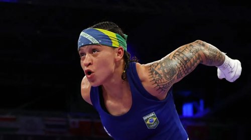 [Bia Ferreira vence mais uma e garante ao menos o bronze em Paris]