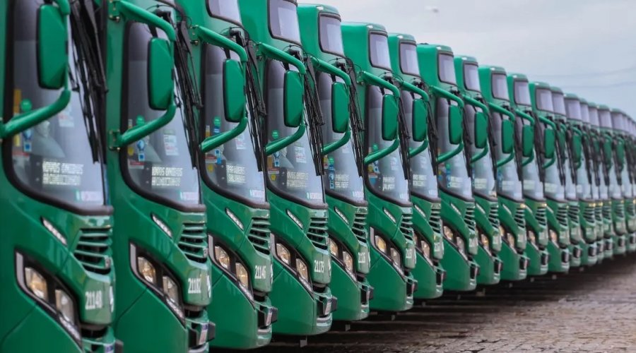 [Semob organiza transporte especial para Brasil x Uruguai na Fonte Nova ]