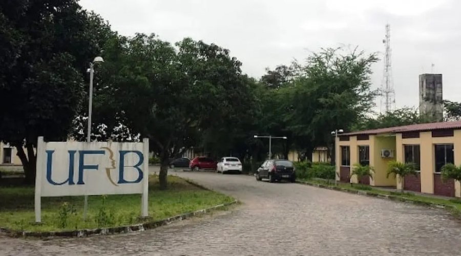 UFRB oferece curso [UFRB oferece curso
