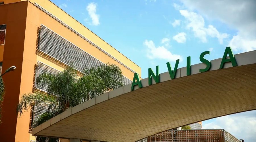 [Anvisa veta uso de ora-pro-nóbis em suplementos alimentares ]