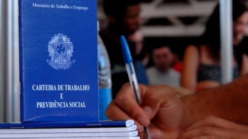 [Taxa de desemprego segue estável, mas atinge menor índice da história para o período]