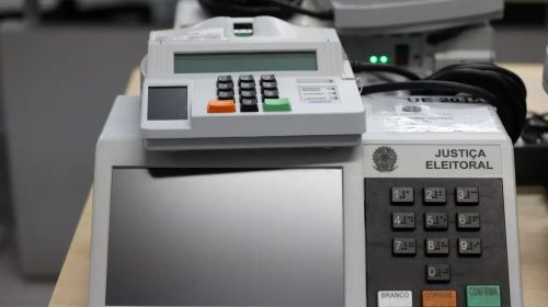 [SP: eleitores de 3 cidades vão às urnas para escolher prefeito e vice]