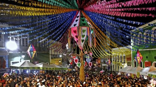 [São João da Bahia 2025 promete sete dias de festa em Salvador com shows já contratados]