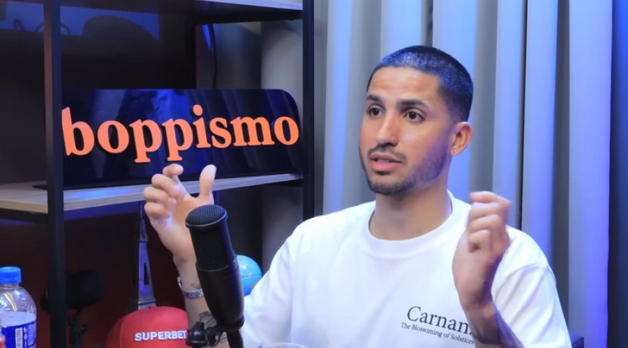 [Declaração de ex-jogador do Fluminense sobre política no futebol gera debate nas redes ]