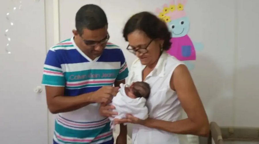 [Pediatras pedem ampliação da licença-paternidade para até 1 mês no Brasil]