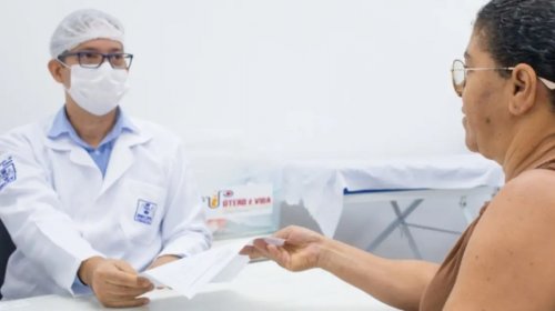 [Congresso aprova criação do programa Agora Tem Especialistas para reduzir filas no SUS]